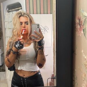 Fingerless Hand Gloves